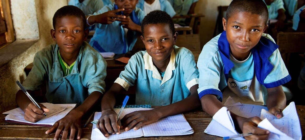 Improve the health and education of children in a primary school in Madagascar!